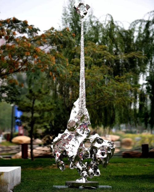 metal craft sculpture