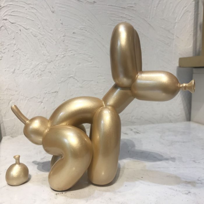 bulldog sculpture