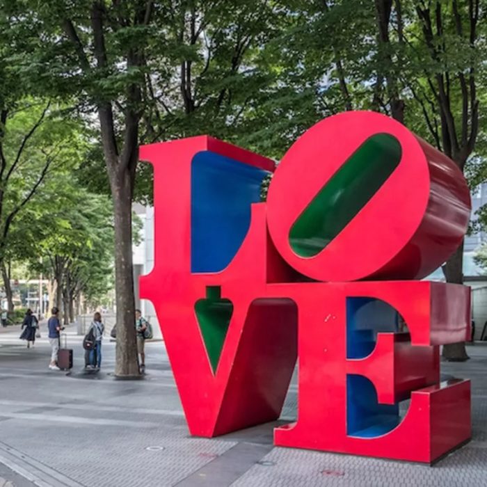 love sculpture vertical (4)