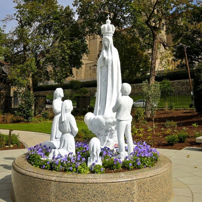 Fatima and Three Shepherds Children statues (1)