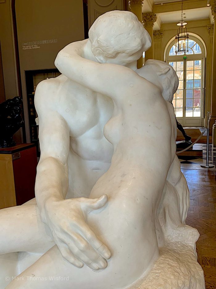 marble rodin the kiss sculpture (5)