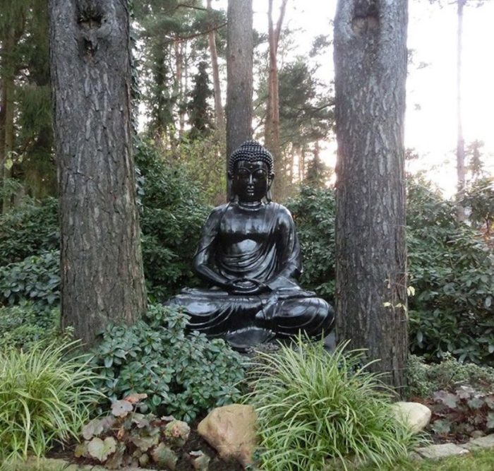 bronze buddha garden statue