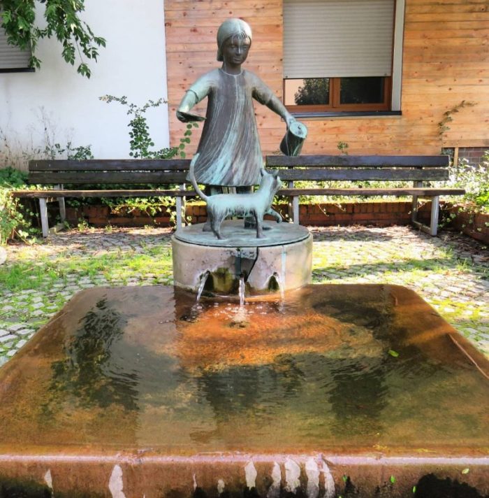 pond fountains for sale (2)